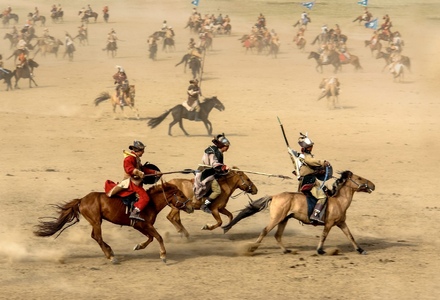 Таяние мерзлоты обнажает древние монгольские захоронения, но возникает опасность кражи и вандализм